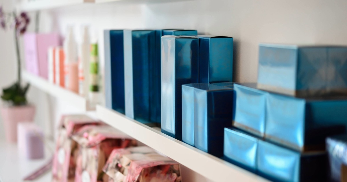 Prateleira com os produtos mais vendidos da internet